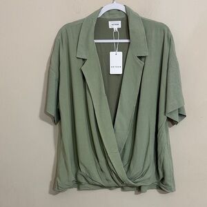 Heyson NWT Women's Plus Size Green Drape Top Short Sleeve size 1XL Casual Spring